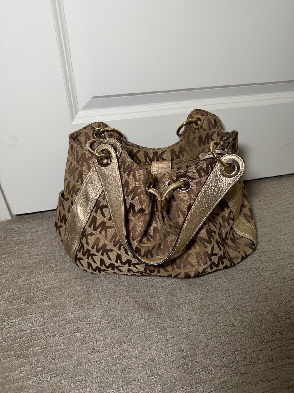 Michael Kors Brown/Tan MK Logo Drawstring Shoulder Bag - Picture 2 of 12